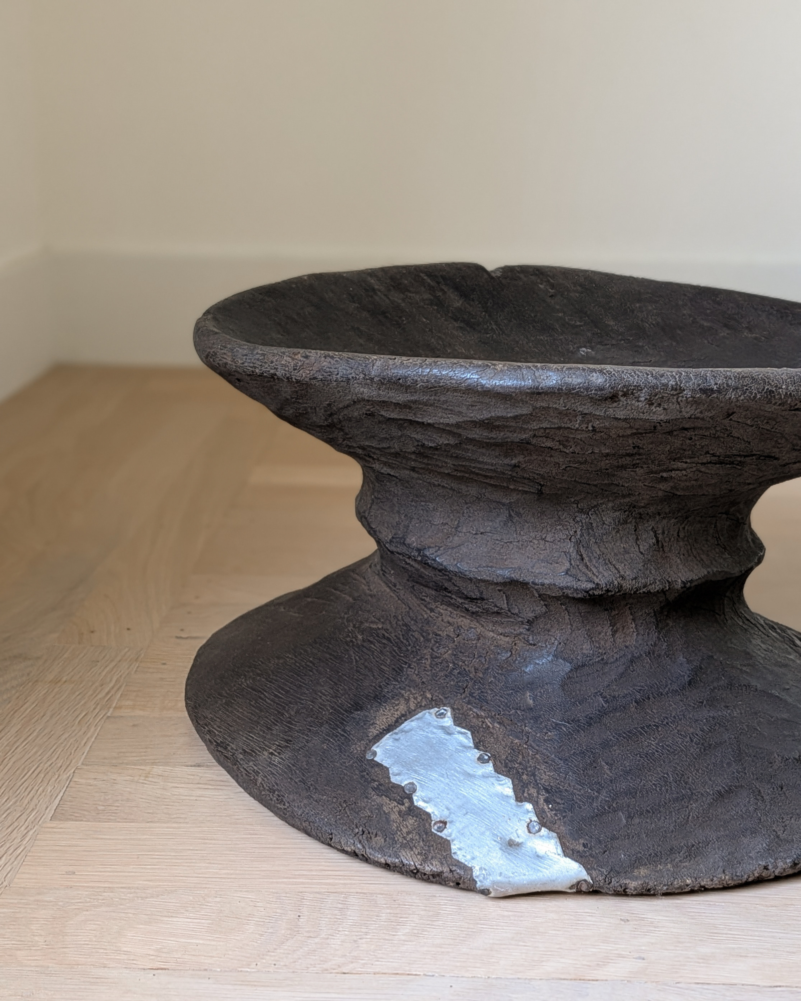 Tonga Stool