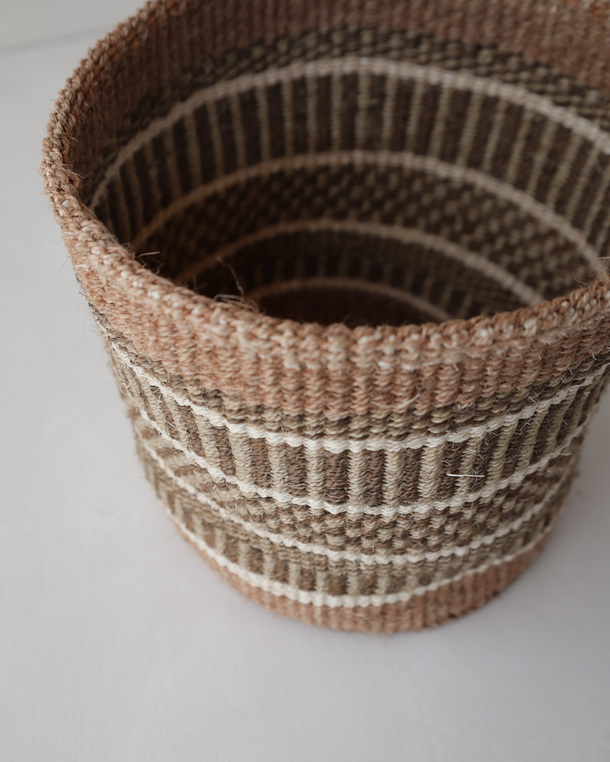 Sisal basket 08
