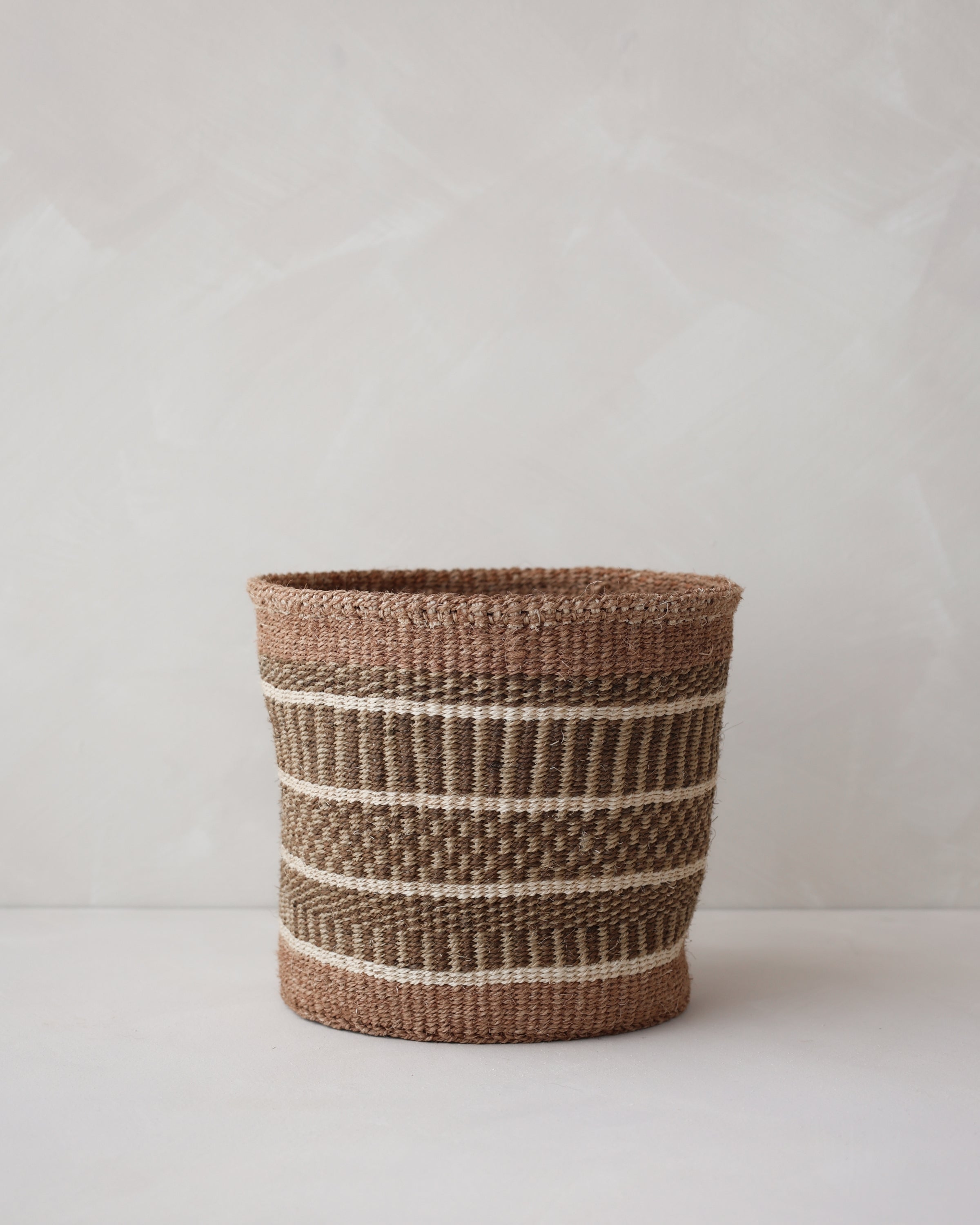 Sisal basket 08