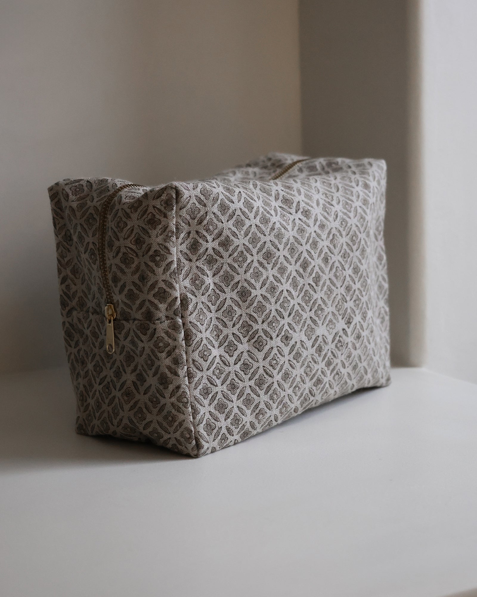 Trellis Travel Pouch